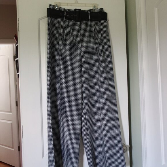 NWT New York and Company Wide leg pants Size M - Picture 2 of 13